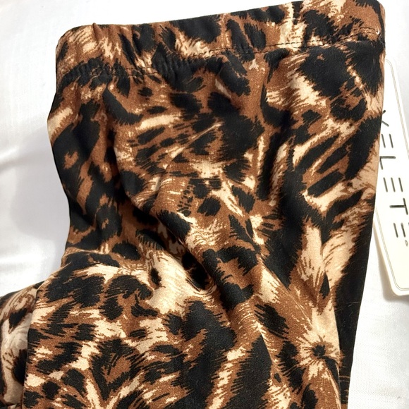 Leopard print leggings - Picture 2 of 3